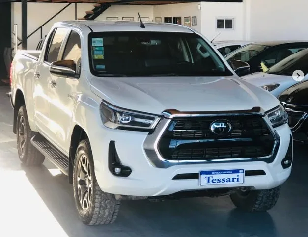 HILUX SRX 4X4 MT 2021